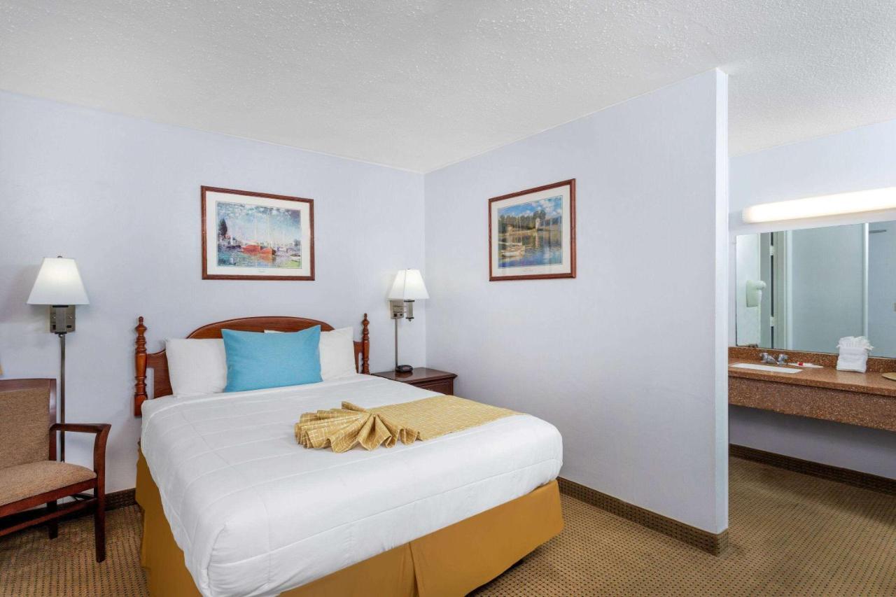 Travelodge By Wyndham Cape Cod Area West Dennis Eksteriør billede